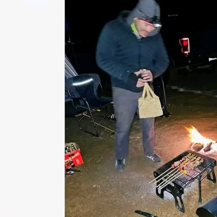 Practico Asador desarmable de excelente calidad